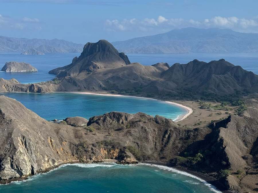 Komodo & Flores